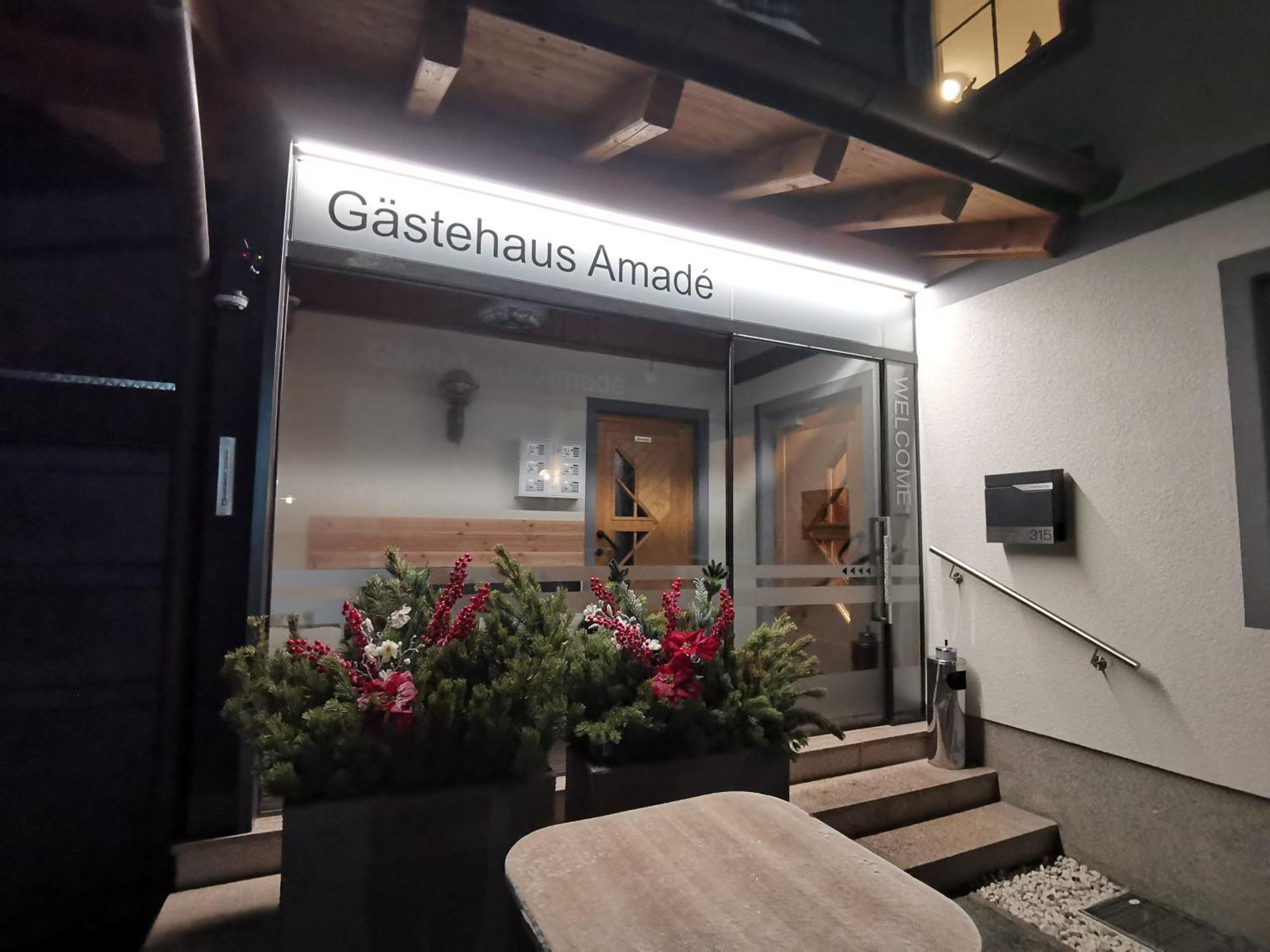 Gaestehaus Amade 弗拉绍 外观 照片